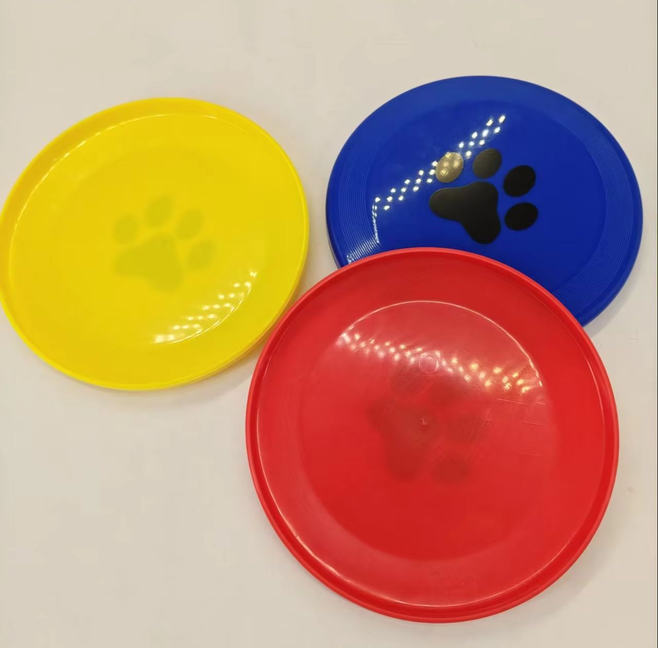 Hard Plastic Dog Frisbee  Paw  - Flying Disc Dog Training Toy recension och pris