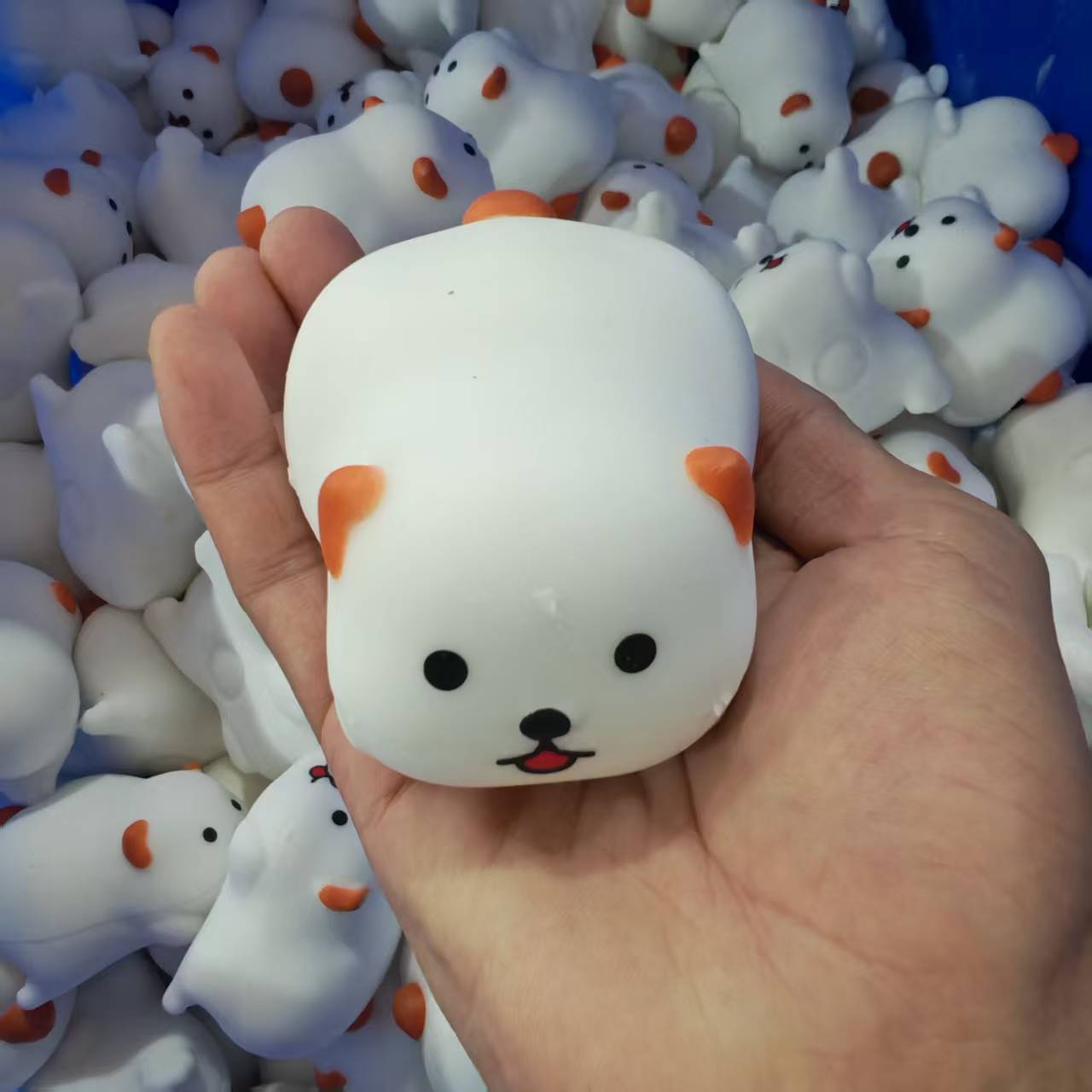 Simulation Crunchy Instant Noo - Interactive Squeaky Plush Dog Toy recension och pris